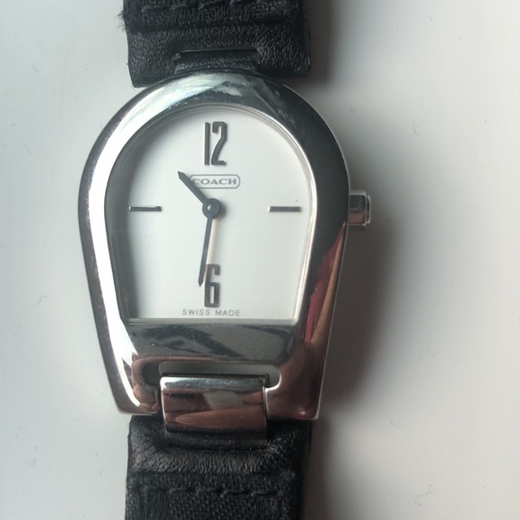 Authentic coach watch - Picture 3 of 8